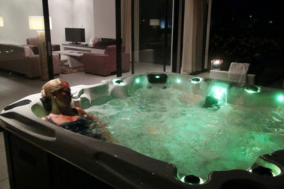 medencepont-Pleasure_8.jpg
