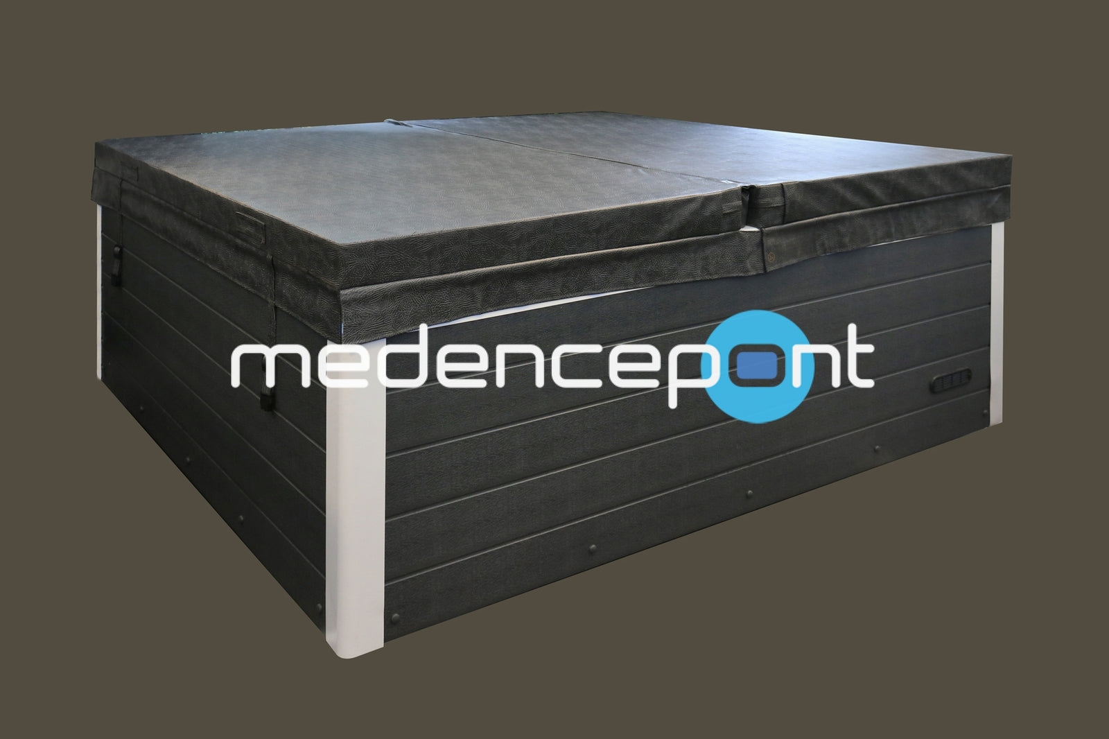 serene-07_medencepont.jpg